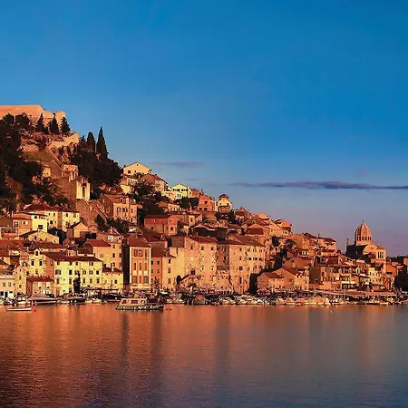 Splendido A Appartamento Brodarica (Sibenik-Knin)