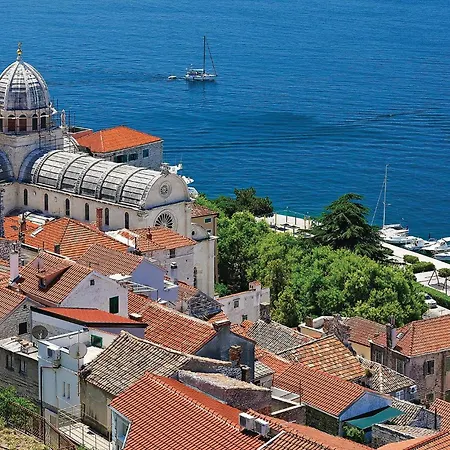 Apartamento Stunning In *